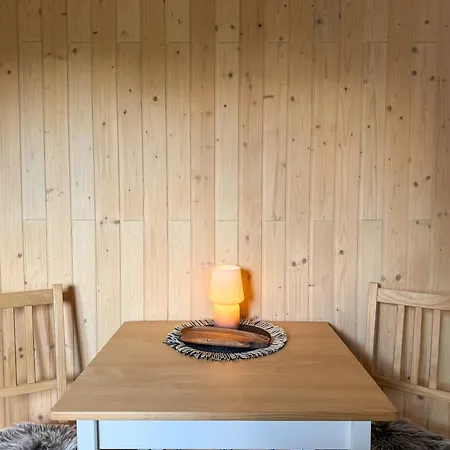 Hébergement de vacances Fewocrew Devils Premium Tiny House Nahe Teufelsmauer